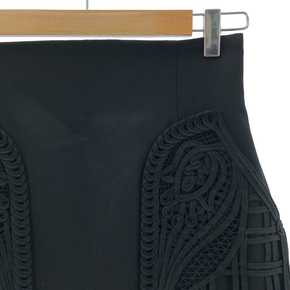 Mame Kurogouchi / マメクロゴウチ | Wool High Waisted Mini Skirt コード エンブロイダリー スカート | 2 | レディース