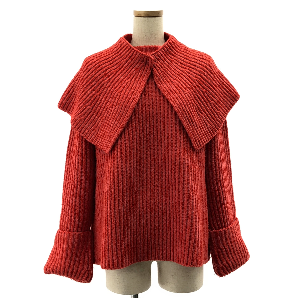 l'heritage martinique / 렐리타주 마르티니크 | Ridge knitting 크루넥 니트 |