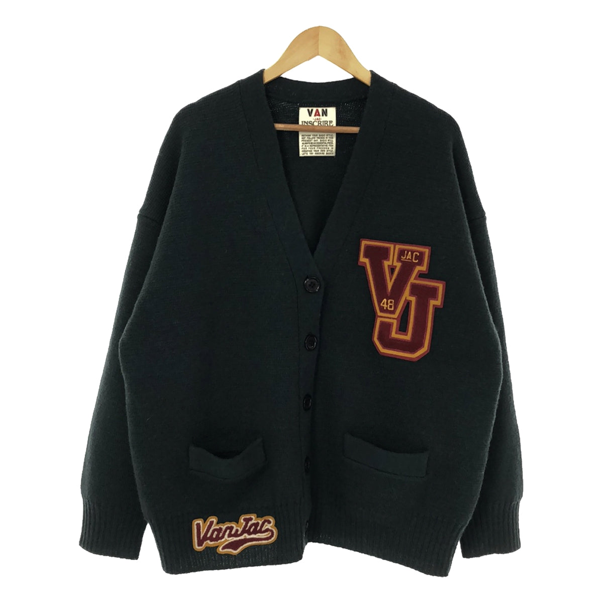 INSCRIRE / アンスクリア | 2022AW | VAN LETTERD CARDIGAN ワッペン レタード Vネック ニットカー – KLD