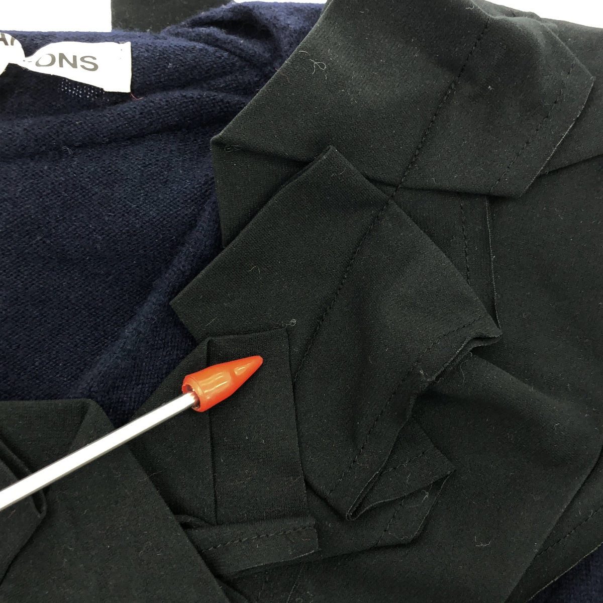 COMME des GARCONS | 2013AW | Cashmere blend ruffle V-neck knit | M | Women's
