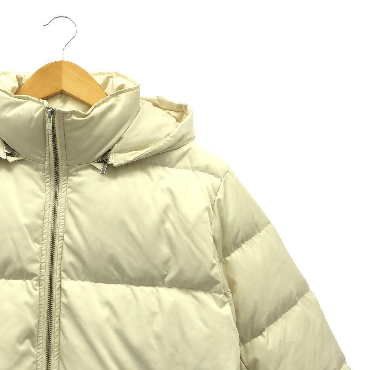 Mila Owen | Short down jacket with ribbon hem | 1 | Women's