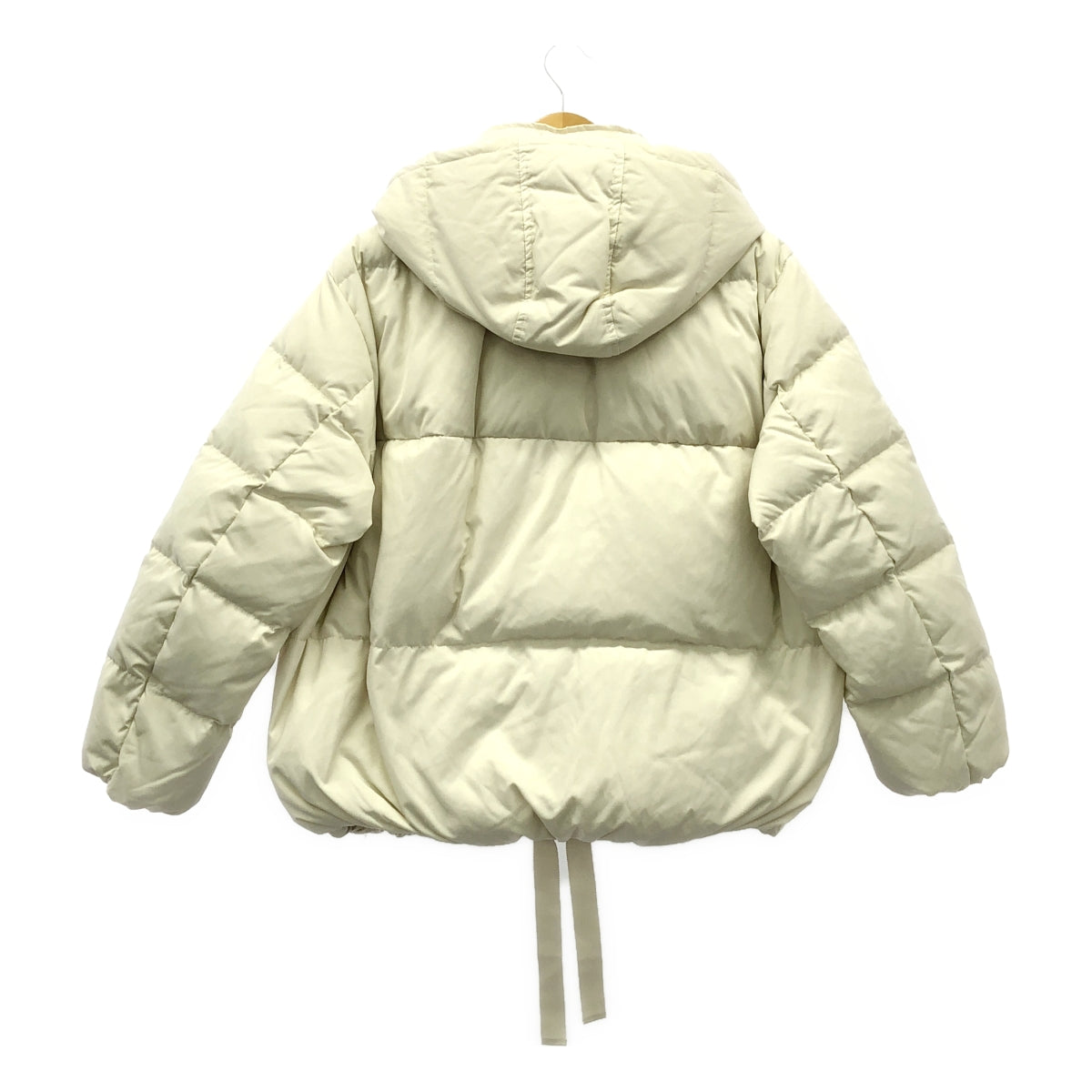 Mila Owen | Short down jacket with ribbon hem | 1 | Women's