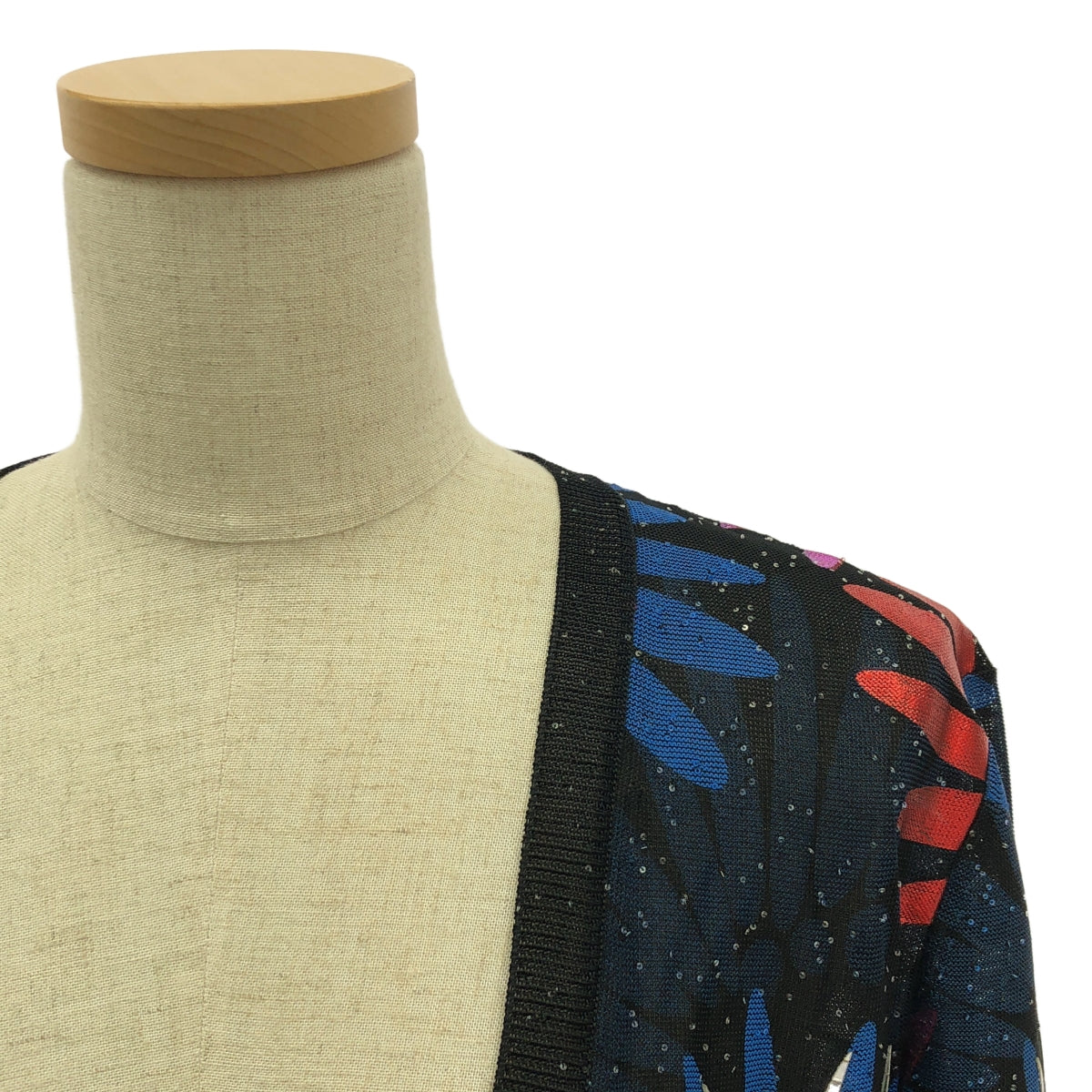 CHANEL | MULTICOLOR CC LOGO EMBELLISHED CARDIGAN | Beaded knit cardigan | Size 36 | Women's