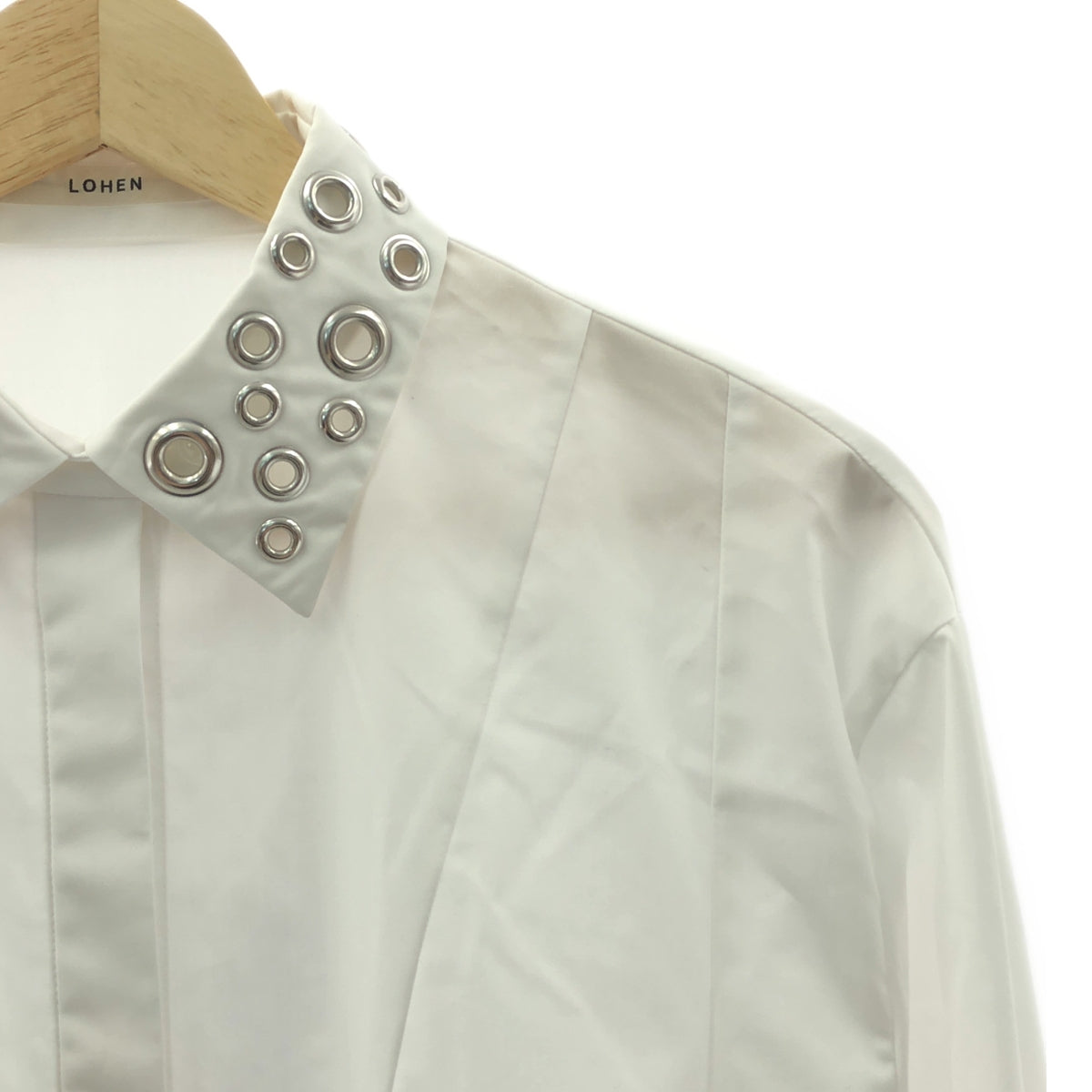 LOHEN / 羅恩 | 2024AW | EYELET SHIRT 鉚釘穿孔常規領襯衫 | F | 女款