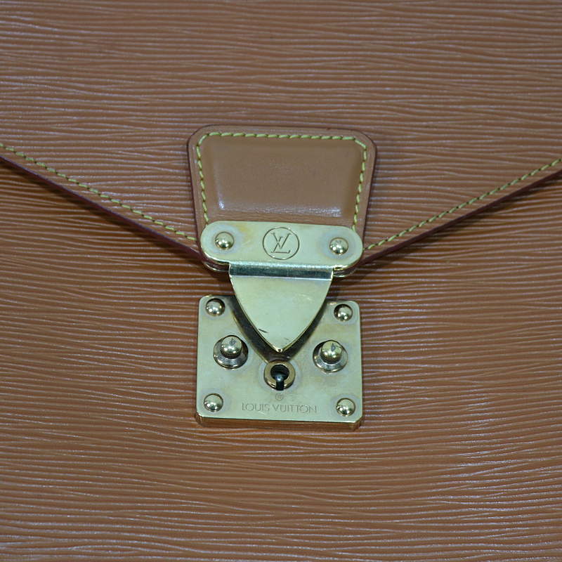 Louis Vuitton / 루이비통 | M54468 포르투 다큐먼 반드리에르 에피 서류 가방 |