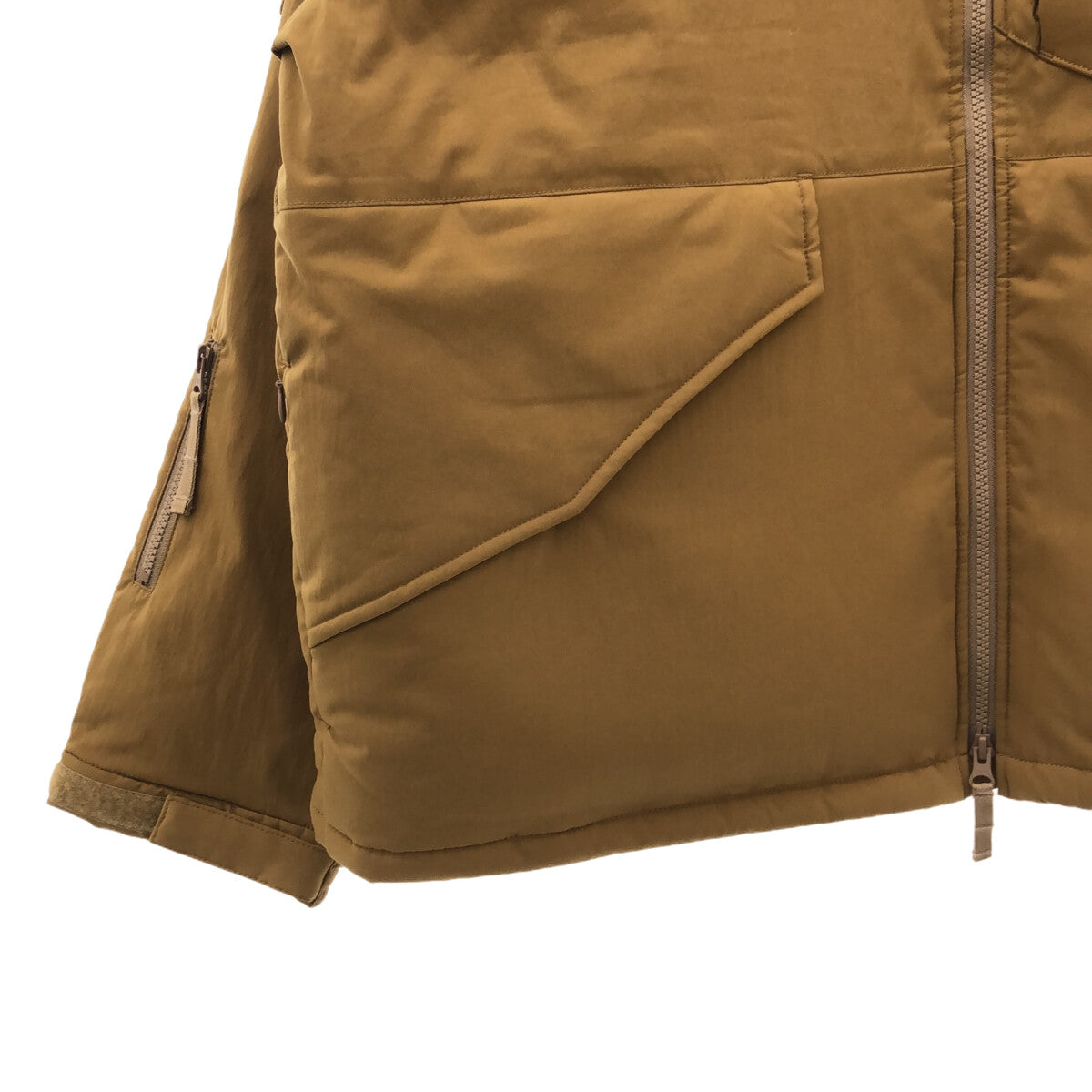 【신품】 DAIWA PIER39 / 다이와 피어 서틴 나인 | 2022AW | TECH PADDING MIL JACKET 안솜 밀리터리 재킷 | L | 코요테 | 남성