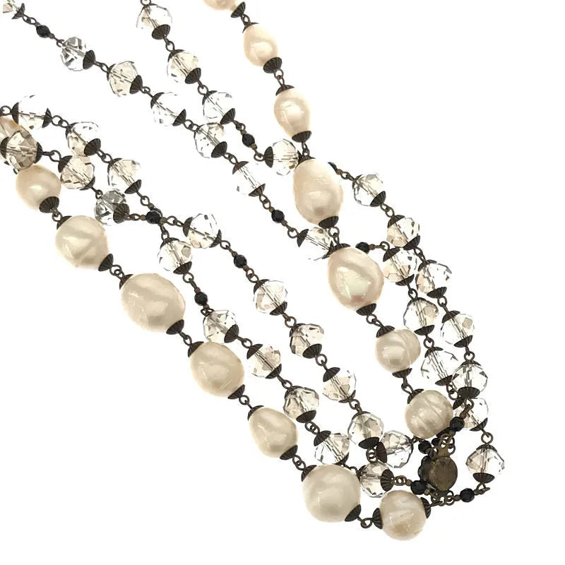 [新] Henriette H |珍珠和玻璃珠三股項鍊，帶防塵袋 |白色 |女性的