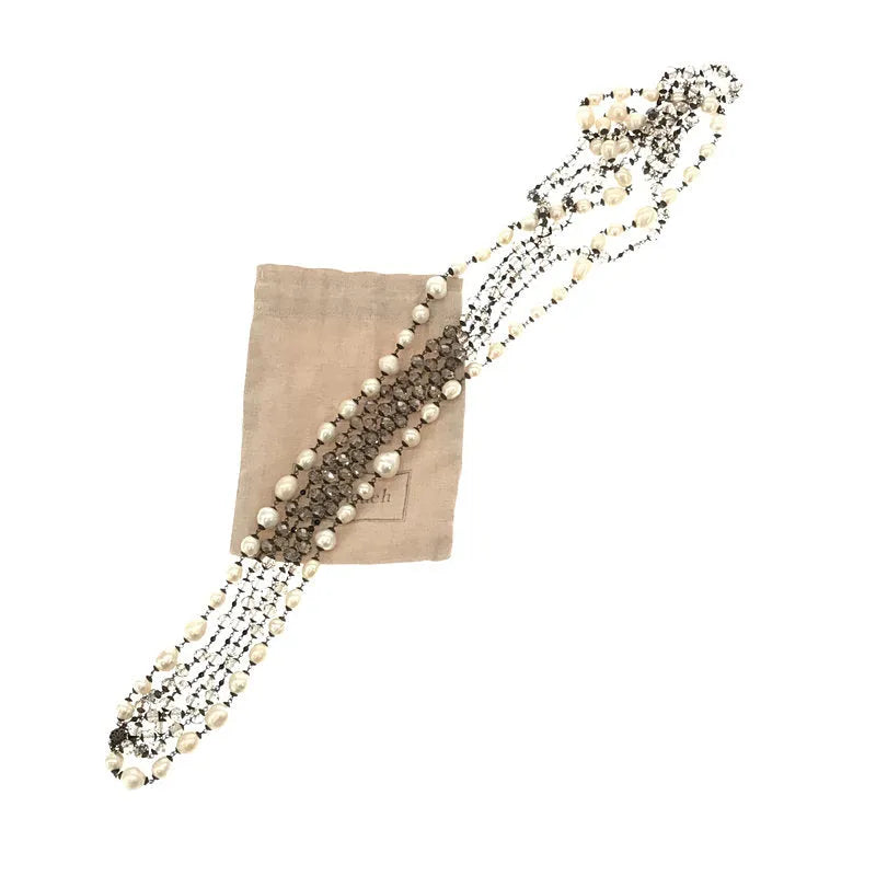 [新] Henriette H |珍珠和玻璃珠三股項鍊，帶防塵袋 |白色 |女性的