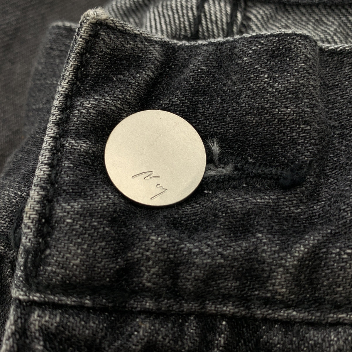 [類似新品] ANCELLM | 錐形五分牛仔褲 | 做舊黑色牛仔褲 | 2碼 | 炭灰色 | 男款