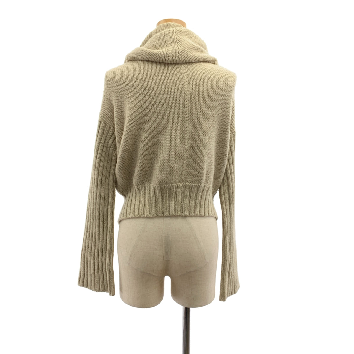 入手困難✨ ヨウジヤマモト アルパカ素材 長袖ニット 変形 ベージュ系 入手困難✨ ヨウジヤマモト アルパカ素材 長袖ニット 変形 ベージュ系