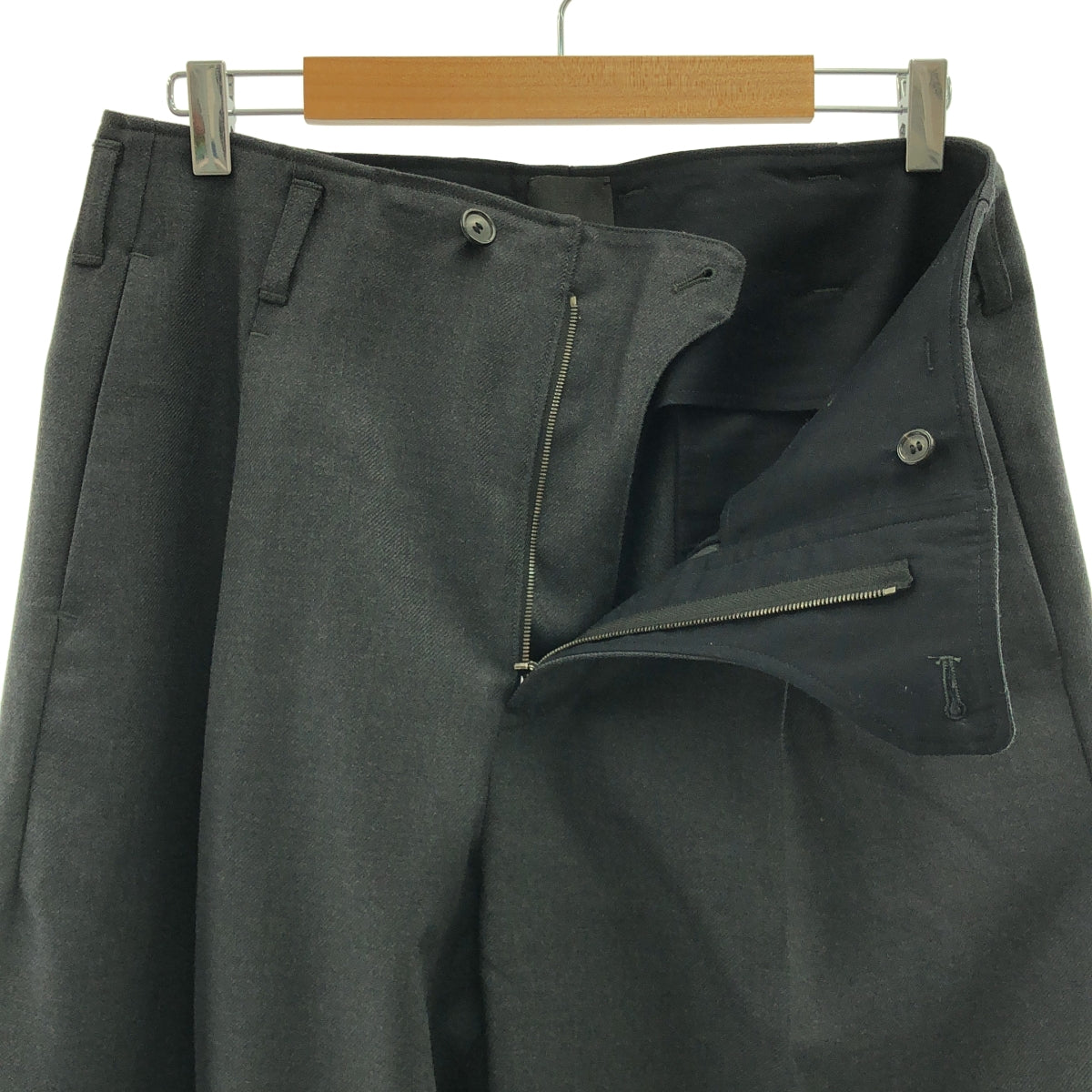 山內 | 重磅羊毛斜紋側無縫單褶褲 | 4 |