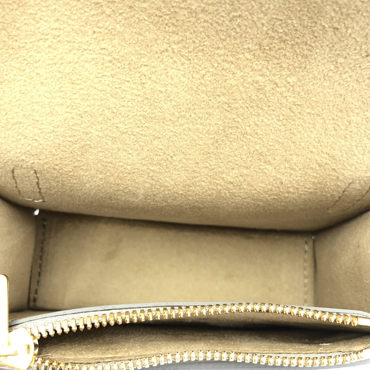 [狀況極佳] MARY AL TERNA | TWINKLE | 標誌迷你肩背包 | ESNATION EXCLUSIVE | 銀色 | 女款