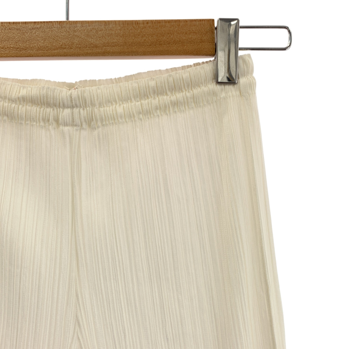 褶皺三宅一生 (ISSEY MIYAKE) | 聚酯褶皺休閒褲 | 1 碼 | 女款