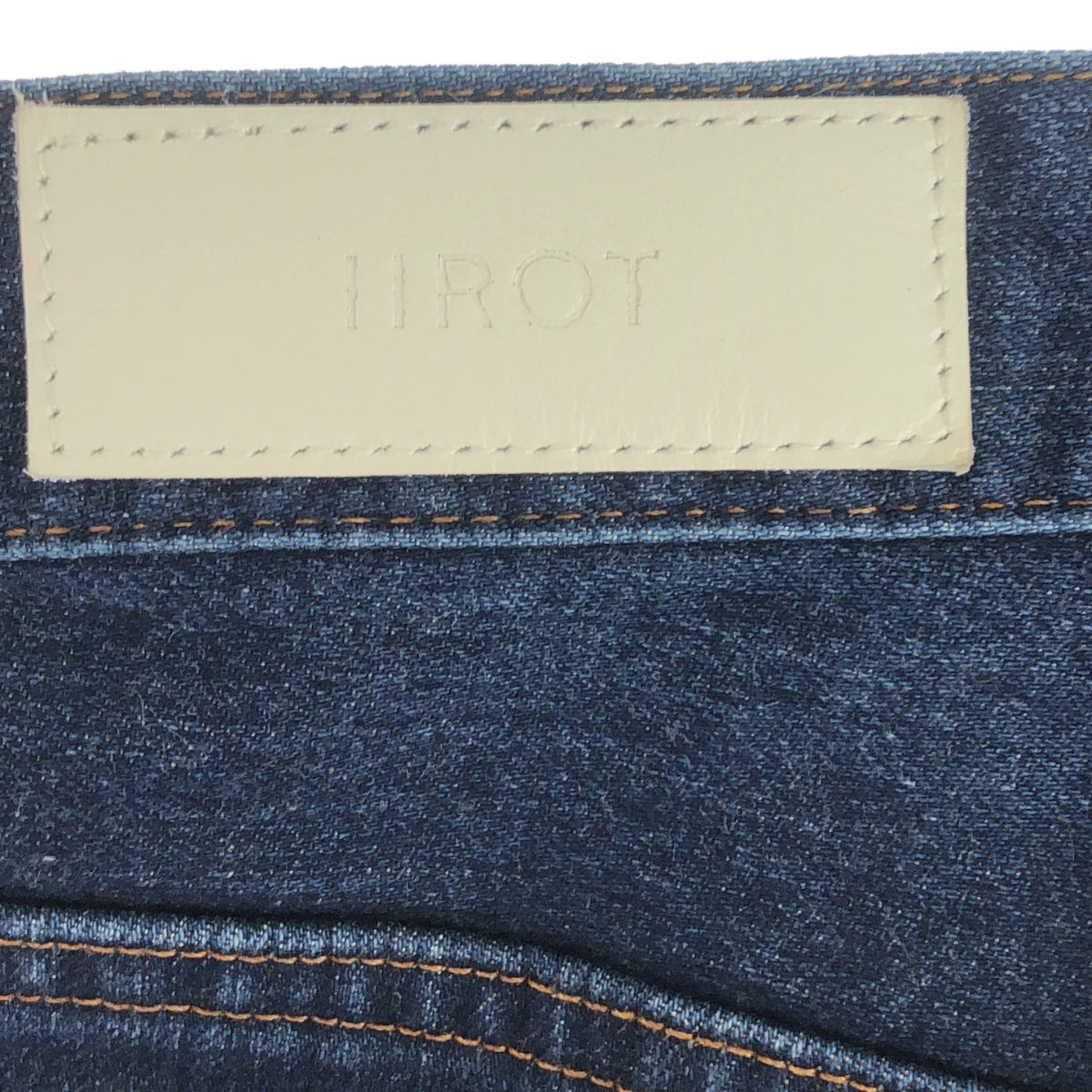 IIROT / 일롯 | 가죽 패치 데님 바지 | 26 | 인디고 | 여성