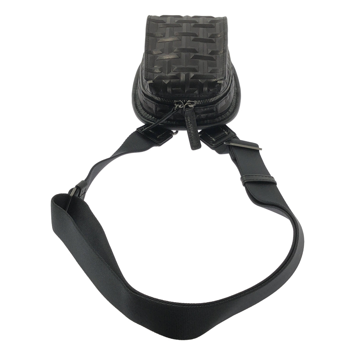 [狀況極佳] Tsuchiya 包 | TSUCHIYA 迷你單肩包（標誌性凸起設計）| 黑色 | 女款