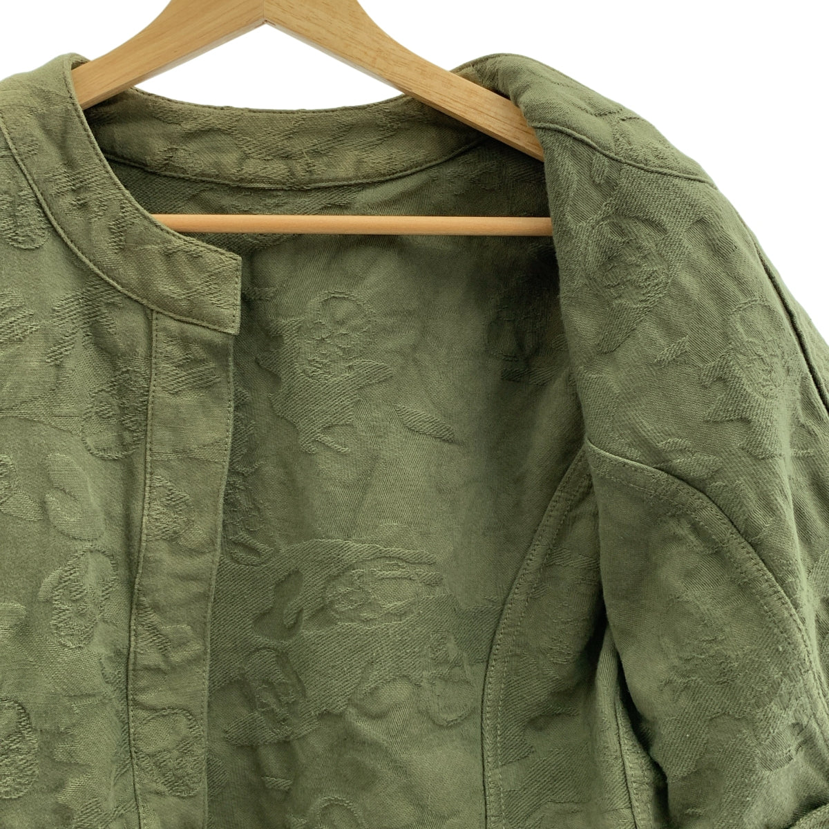 lucien pellat-finet / 루시안 페라피네 | 코튼 자가드 버튼리스 노 컬러 재킷 | M | 여성