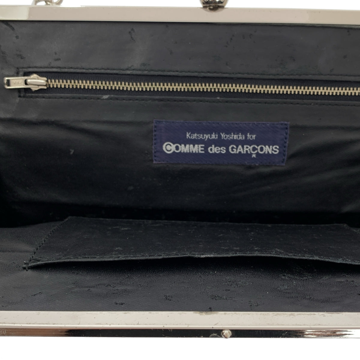 COMME des GARÇONS / Katsuyuki Yoshida 鱷魚紋壓紋搭扣單肩包 | SHOPBOP