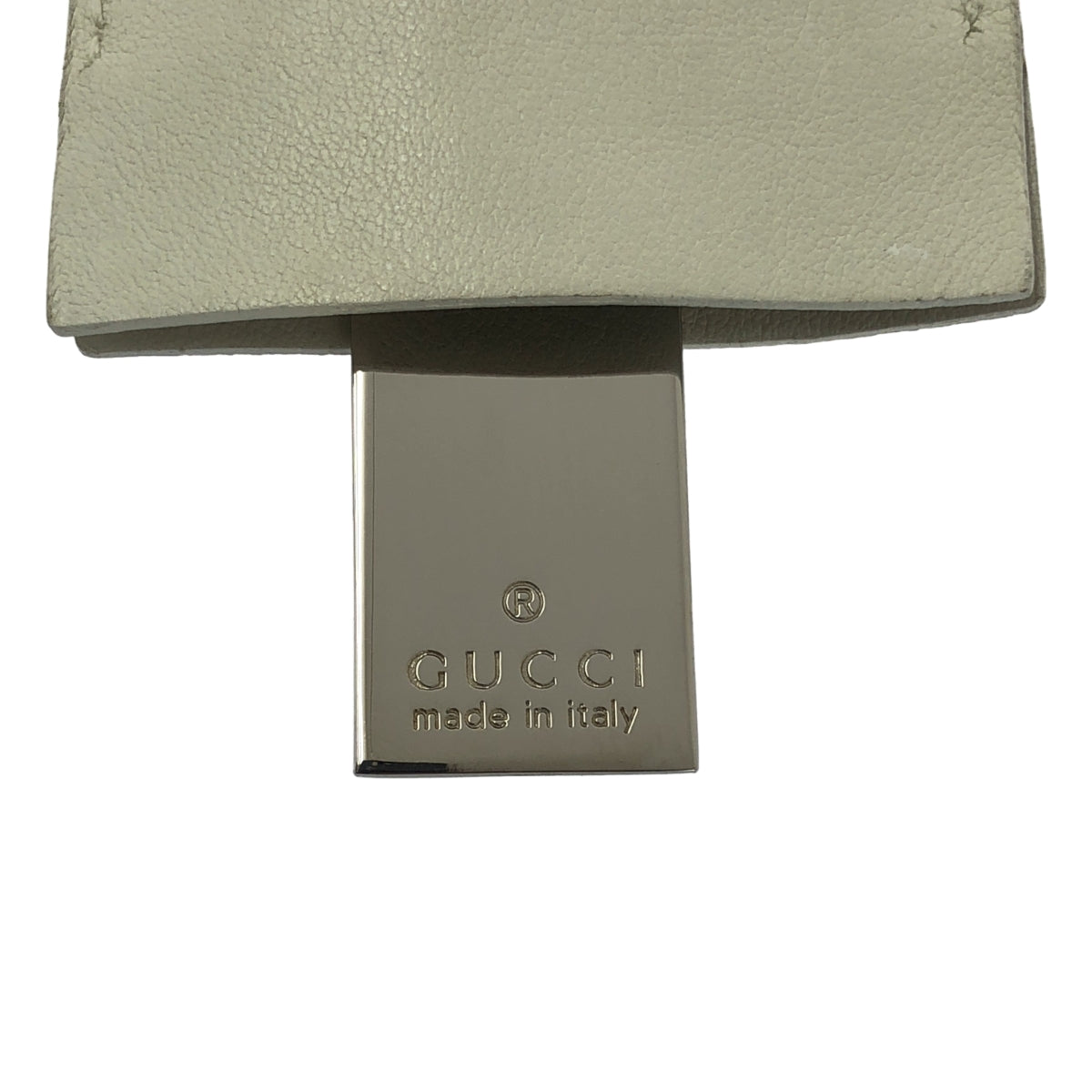 GUCCI / グッチ | レザー キークロシェット プレート キーリング | ホワイト/シルバー | レディース