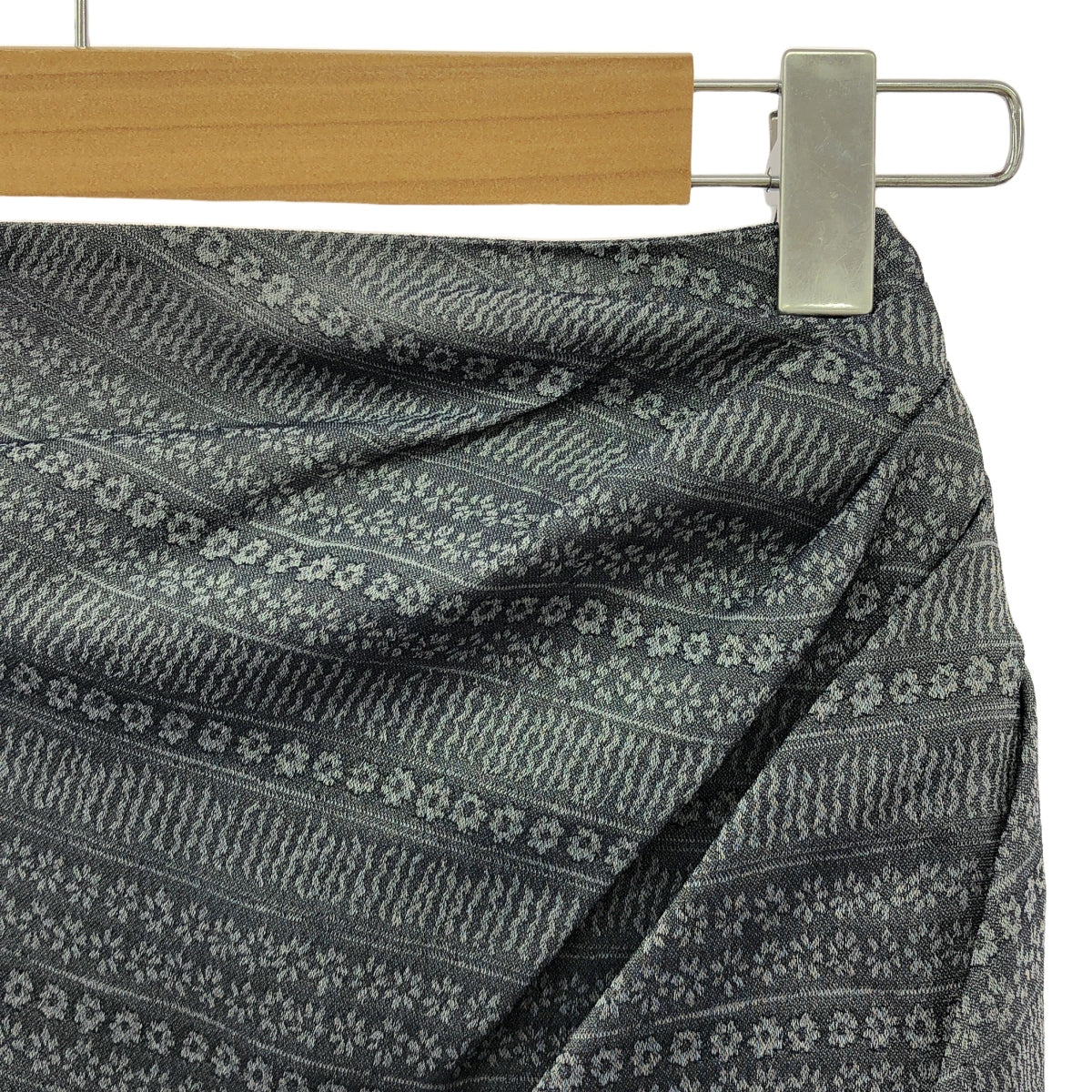 【신품】 Mame Kurogouchi / 마메쿠로고우치 | 2024AW | "Mishima Karatsu" Floral Pattern Jacquard Draped Skirt 스커트 | 1 | 네이비 | 여성