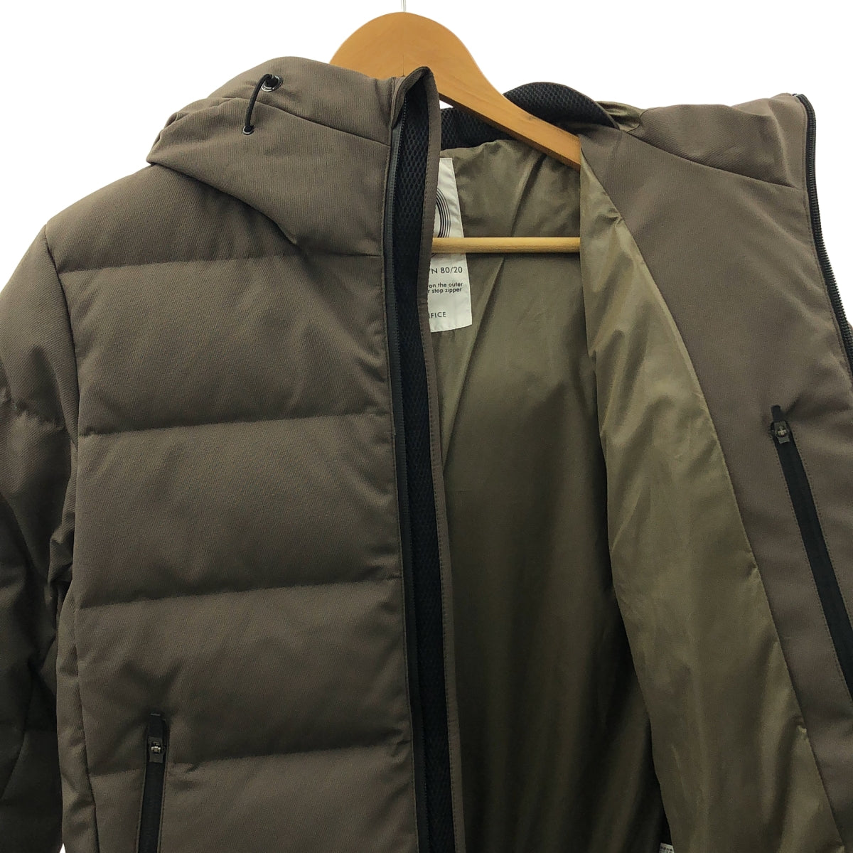 EDIFICE | 2020 秋冬系列 | 650蓬鬆度 / 白鴨絨 80/20 / 羽絨連帽衫 | M碼 |