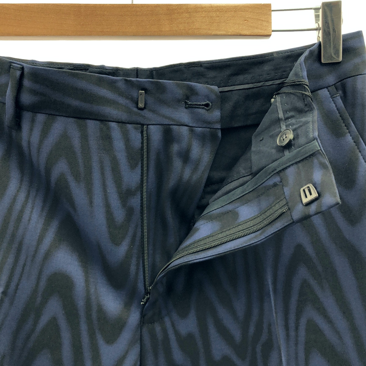 [狀況極佳] KENZO | 套裝 | 全印花 2B 修身夾克和休閒褲 | 尺寸 44 | 藍色/黑色 | 男士