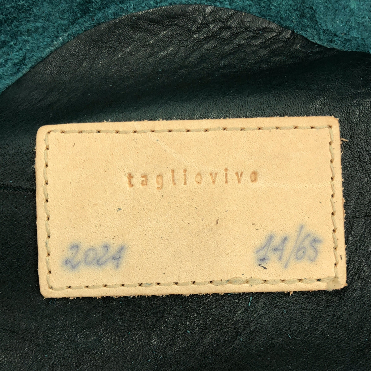 【美品】  TAGLIOVIVO / タリオヴィヴォ | 2024 | × HUES レザー 巾着 ショルダーバッグ | ダークグリーン | メンズ