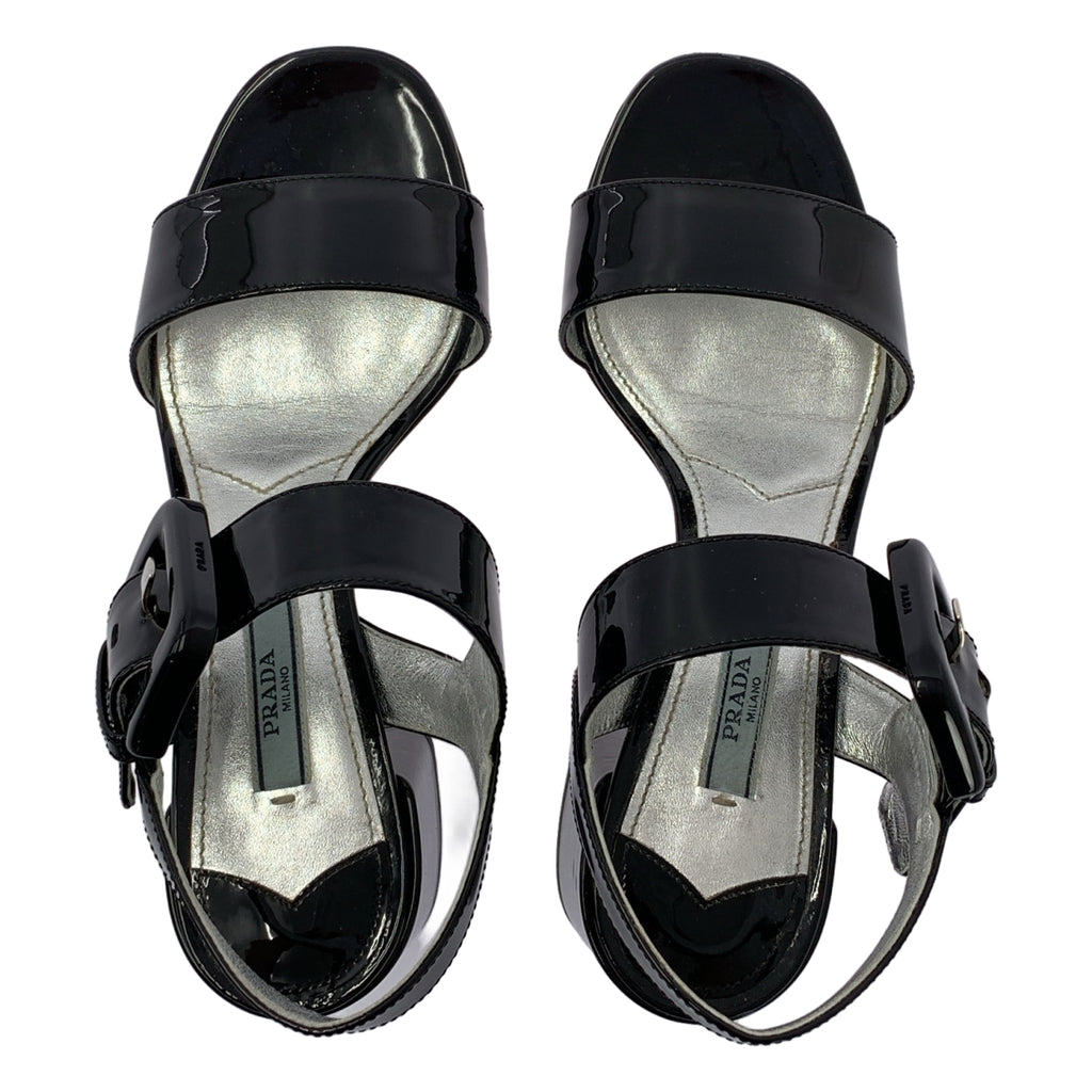 PRADA / プラダ | パテントレザー バックル サンダル | 36 | レディース