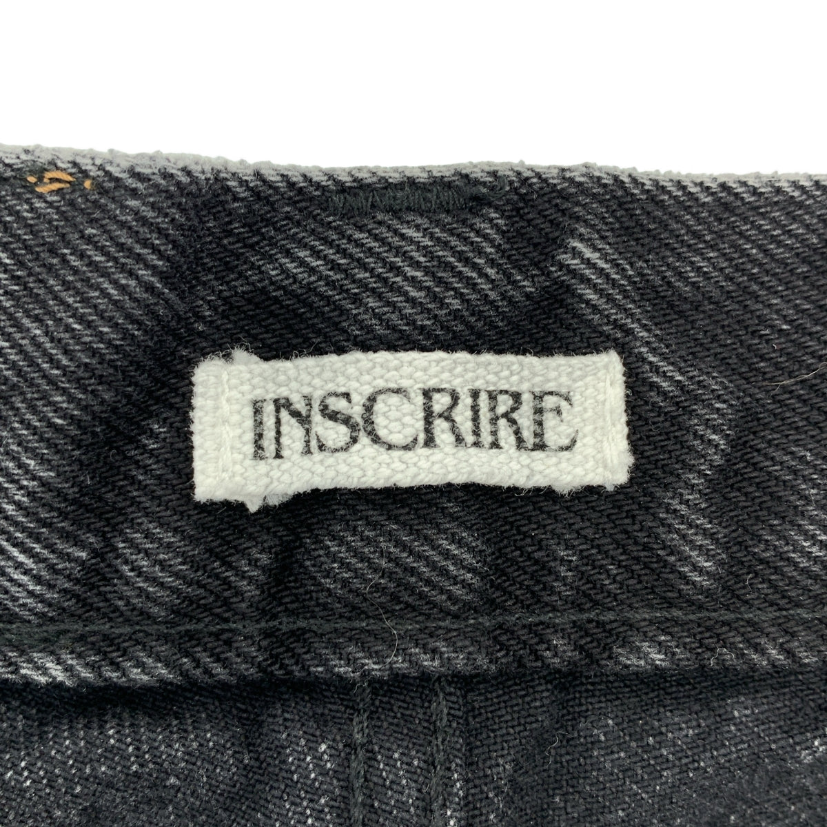 INSCRIRE | 喇叭牛仔褲 | 標誌皮革貼片黑色牛仔喇叭褲 | 尺寸 28 | 女款