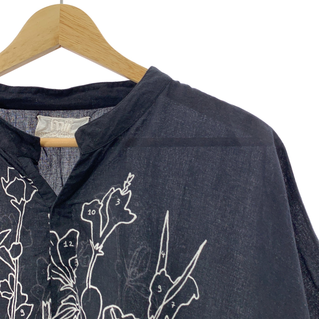 mii / me | 그래픽 인쇄 자수 스키퍼 풀오버 ​​반팔 셔츠 | L |