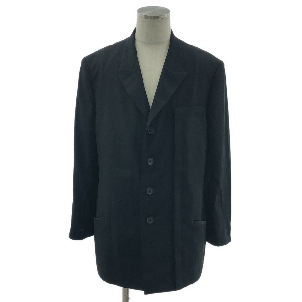 [미품] YOHJI YAMAMOTO POUR HOMME / 요우지야마모토풀 옴므 | 2025SS | TA TUXEDO BUTTON DETAIL JACKET / 좌비 날개 소매 버튼 첨부 TA 턱시도 재킷 / 총 안감 | 2 | 블랙 | 남성