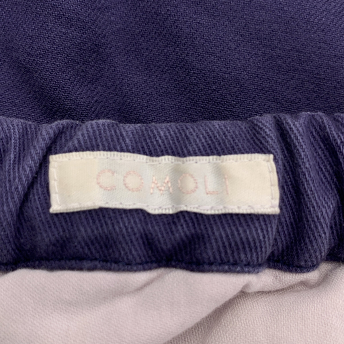 COMOLI | 2024SS | 棉質斜紋膝褶褲 | 2 碼 | 男款