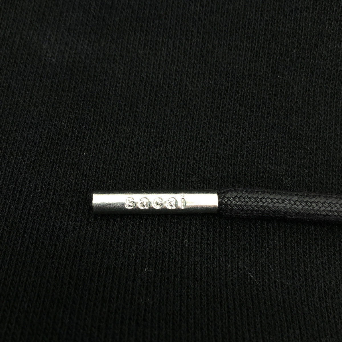 sacai / サカイ | 2025SS | WTAPS Flock Print Hoodie ダブルタップス フロッキープリント パーカー | 2 | ブラック | メンズ