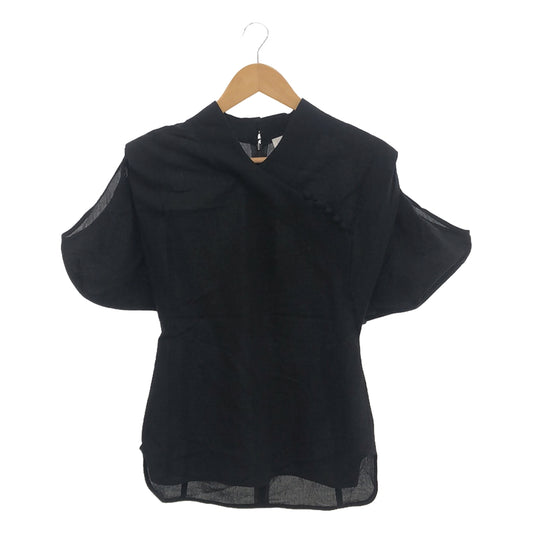 Mame Kurogouchi | Crepe Buttoned V-Neck Top | 2 | Black | Women's