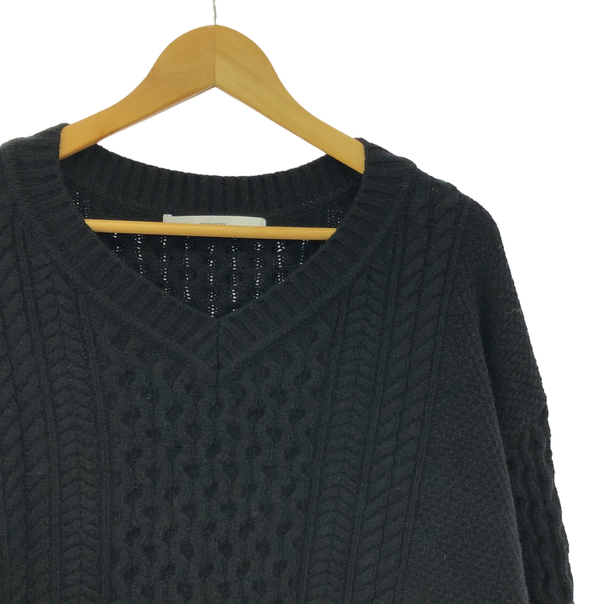 Framework | Super Zealon Cable V-neck Sweater | F | Women's