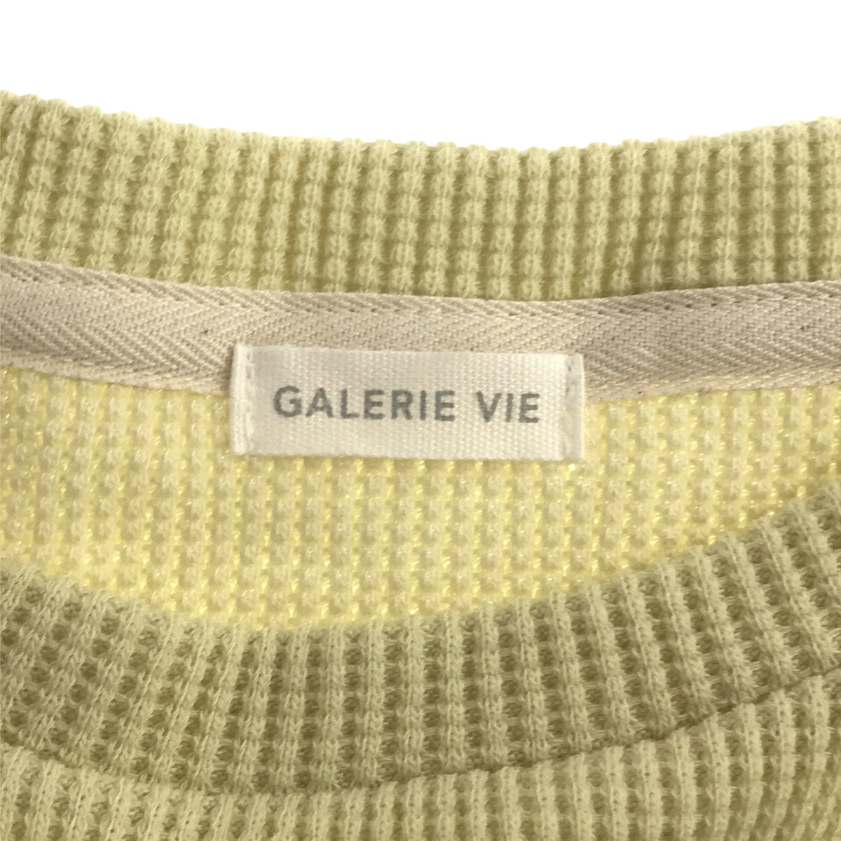 GALERIE VIE | Wool cotton waffle round neck pullover | F | Yellow | Women's