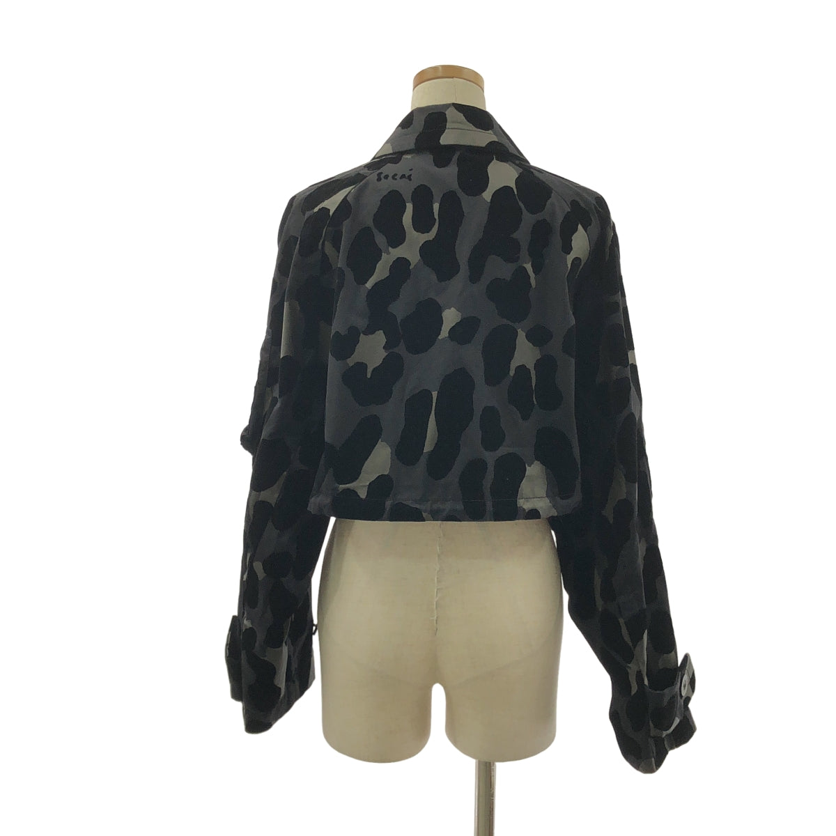 sacai / サカイ | 2022AW | 総柄 変形 ロゴジップ ドローストリング ジャケット ブルゾン | 2 | レディース