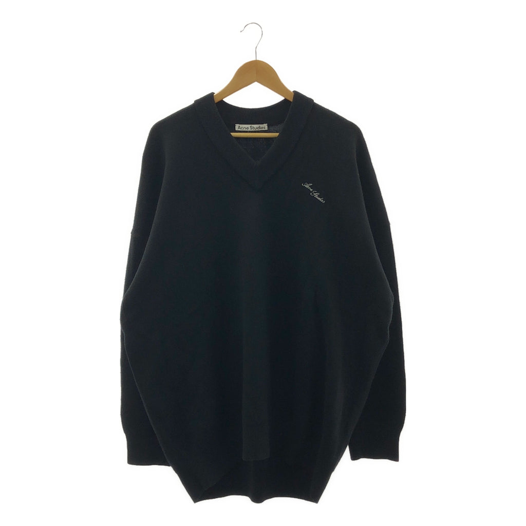 Acne Studios / 여드름 스튜디오 | 모직 혼합 로고 자수 오버 사이즈 V 넥 니트 | XS | 남성