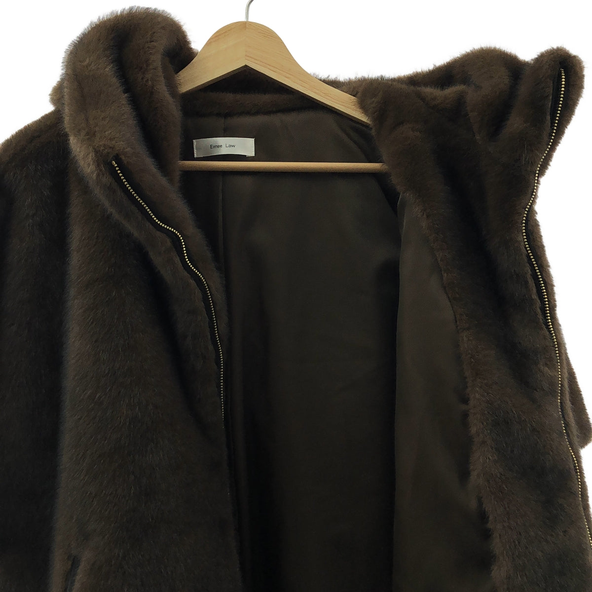 Eimee Law | 仿貂皮披肩外套 | F碼 | 女款