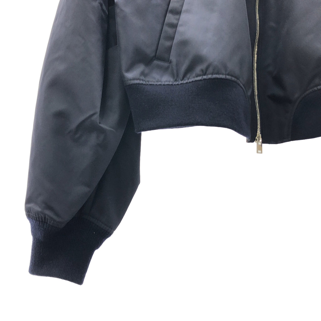 CINOH | 2024 秋冬系列 | ECONYL 垂褶袖 MA-1 夾克，搭配 Logo 雙拉鍊 | 尺寸 38 | 女款