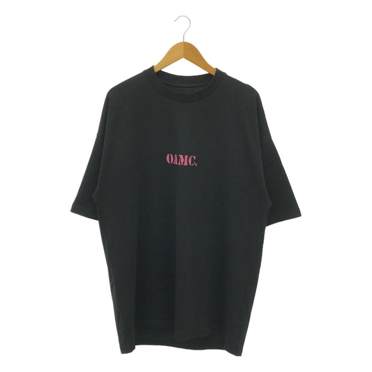 【美品】  OAMC / オーエーエムシー | MIDSTREAM T-SHIRT コットン ロゴ プリント Tシャツ | L | ブラック | メンズ