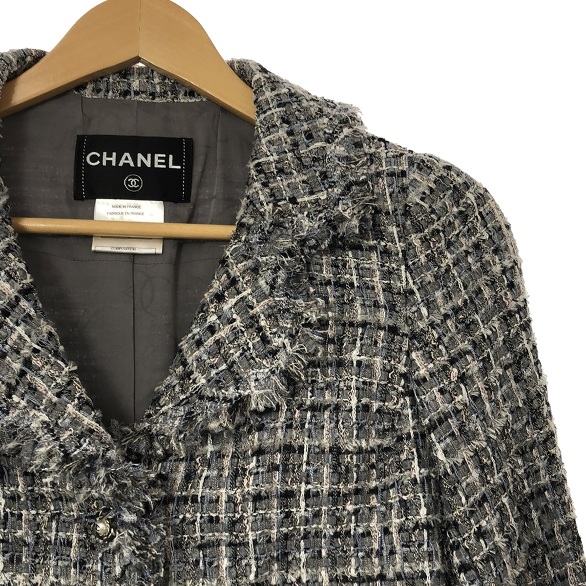 美品】 CHANEL / シャネル | ツイード 裏地シルク ココマーク チェーンモチーフボタン 3B テーラードジャケット | 36 | – KLD