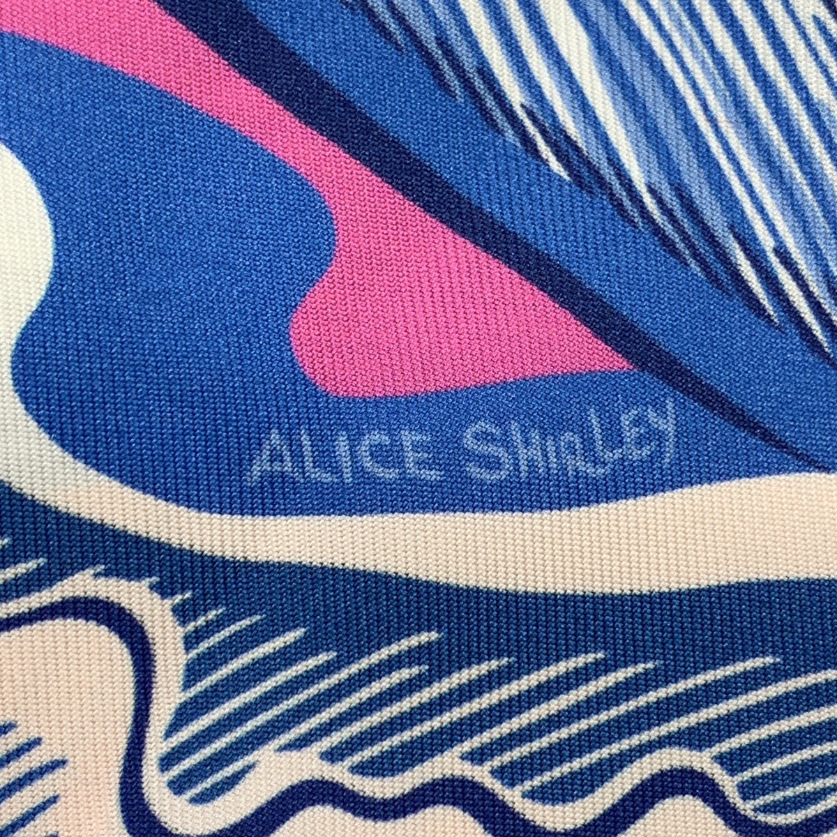 [品相極佳] HERMES | 2023SS | Cheval Sirene 真絲 100% / Carré 90 雙面 / Cheval Sirene 真絲圍巾 |多色的