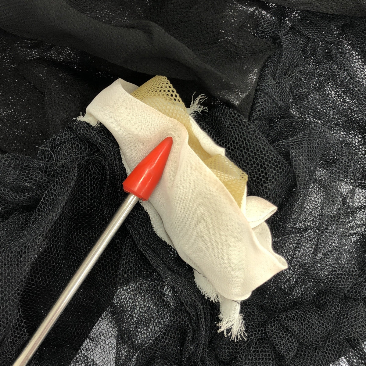 robe de chambre COMME des GARCONS / 로브드 샹블 콤 데 갤슨 | 2004AW | 제품 염색 레이스 장식 드로우 스트링 시어 스커트 |