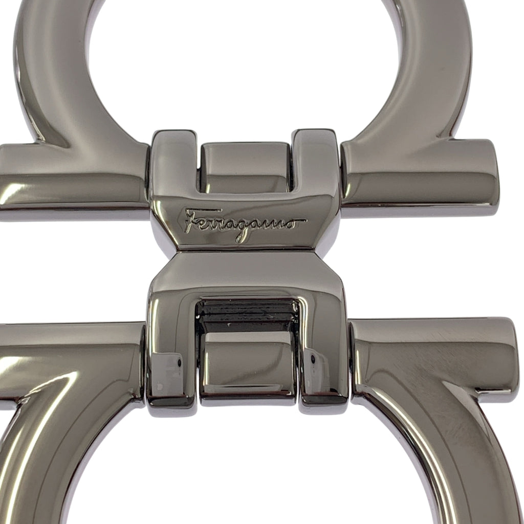 Salvatore Ferragamo | Gancini 皮帶扣 |