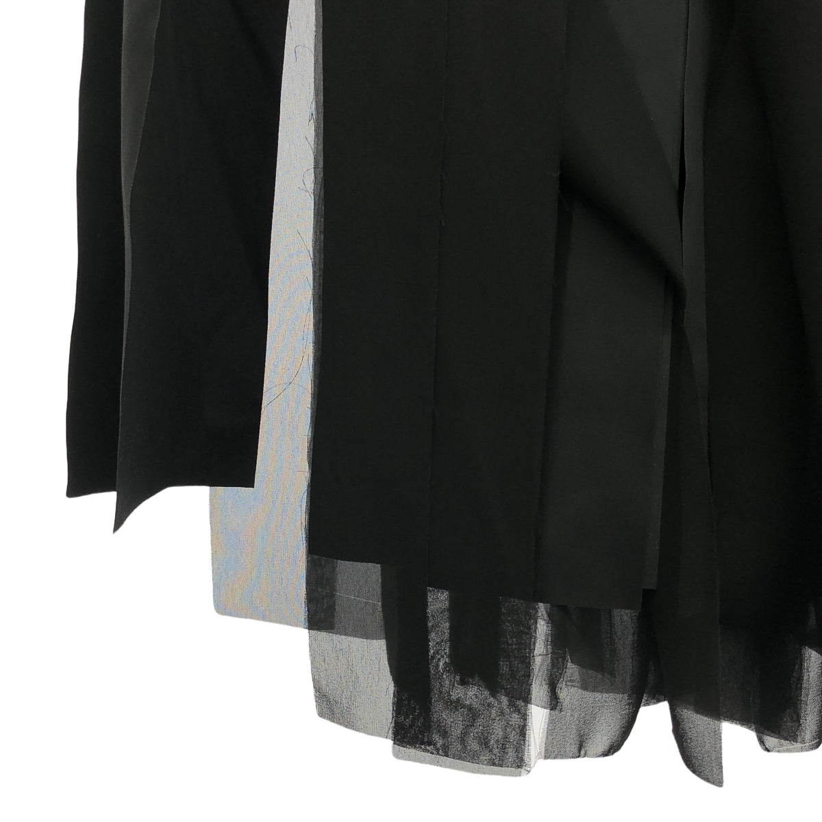 COMME des GARCONS COMME des GARCONS / Comme des | 2022SS / AD2021 | 2022SS / AD2021 |緞面與透明分層條紋剪裁半身裙| SHOPBOP S |黑色|女性的