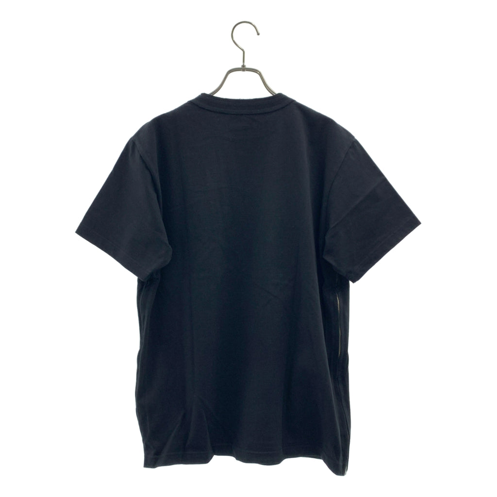 sacai / サカイ | × A.P.C. SIDE ZIP LOGO TEE ロゴプリント カットソー | M | メンズ