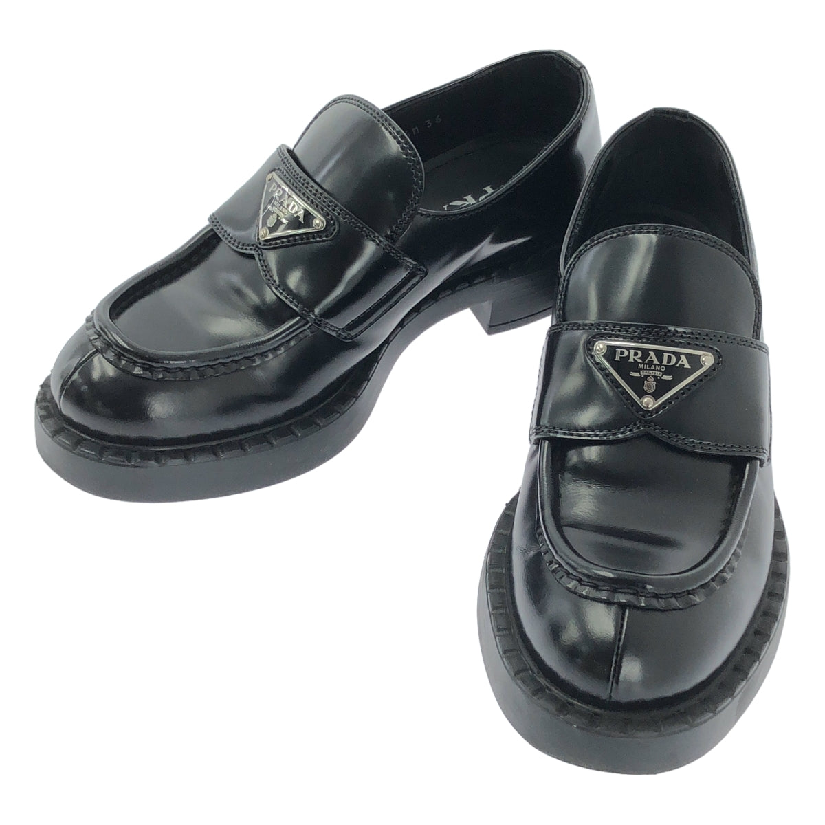 PRADA / プラダ | トライアングルロゴ チョコレート ブラッシュド レザーローファー | 36 | ブラック | レディース