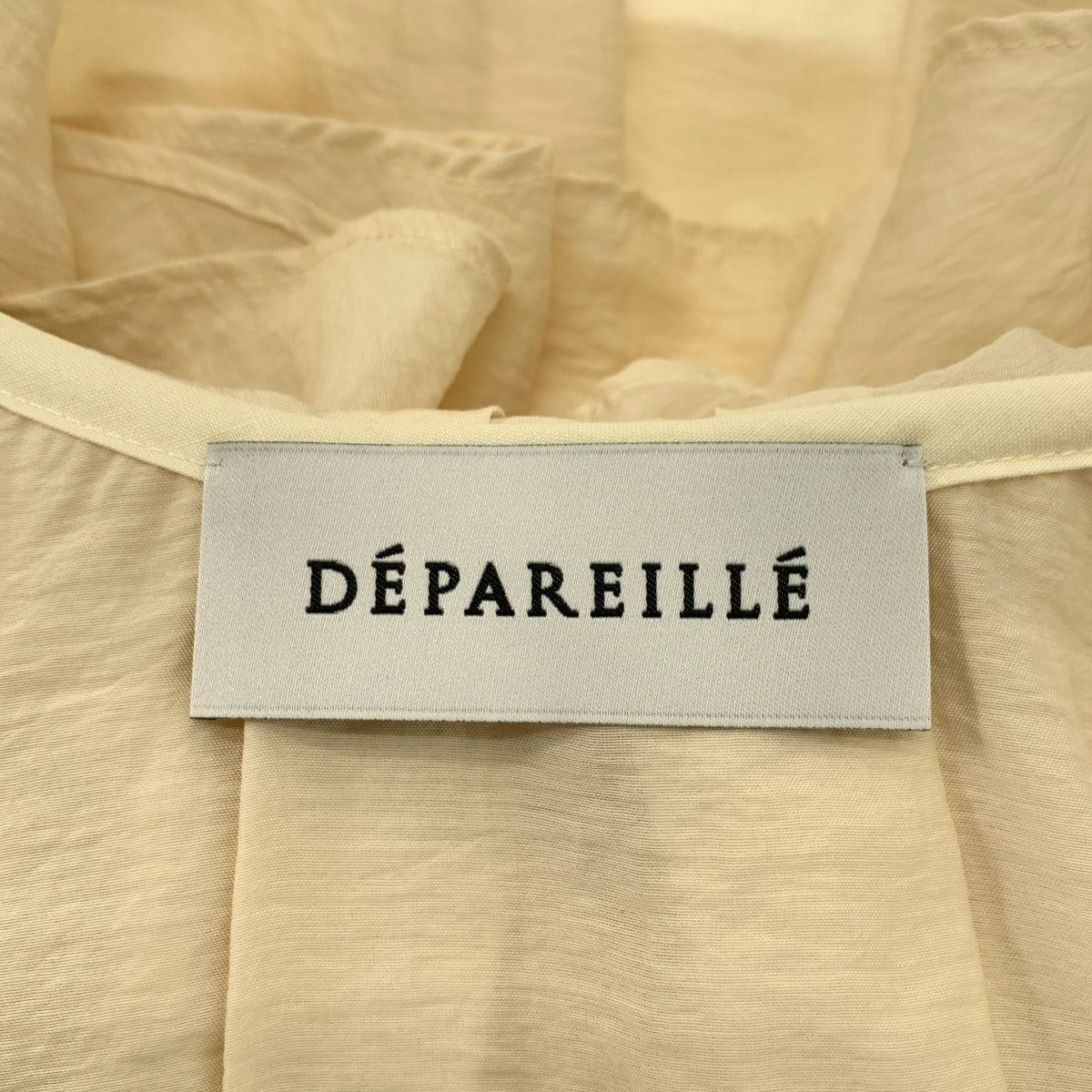 DEPAREILLE | 荷葉邊領襯衫 | 尺寸 38 |