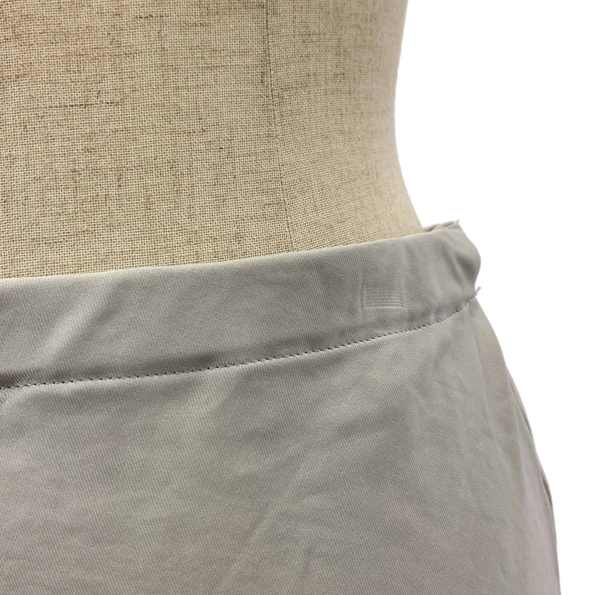 Chaos / 혼돈 | 리베일 새틴 롱 스커트 | F | 여성