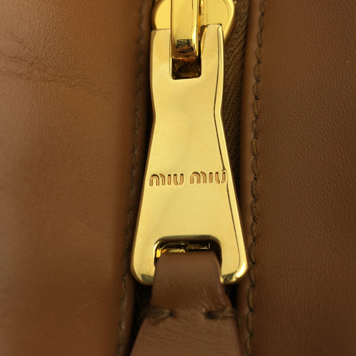 miu miu / ミュウミュウ | Beau レザー ロゴ トップハンドル ボー バッグ |